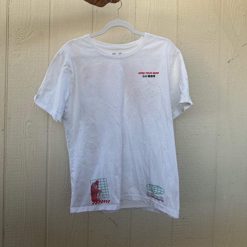 Brooklyn cloth graphic tee